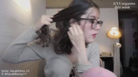 Sarah Prez online show from October 7, 2025, 3:58 am