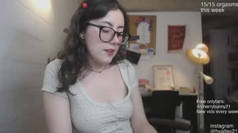 Sarah Prez online show from June 2, 2026, 3:52 am