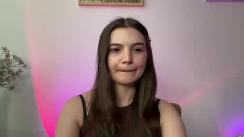 Lina online show from May 27, 2026, 2:41 am
