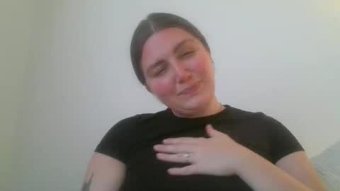 CherryJune online show from September 17, 2025, 6:20 pm