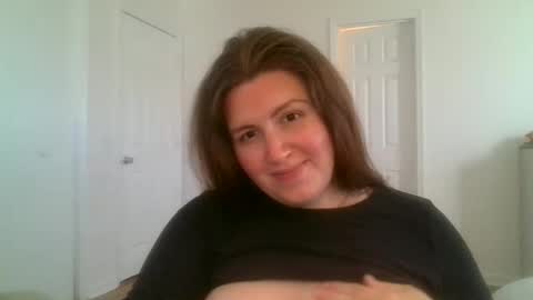 CherryJune online show from November 4, 2025, 9:36 pm