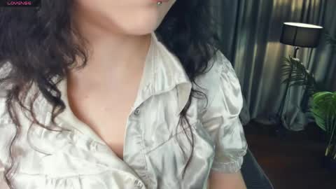 Snapshot of cherrylanding chatting on April 26, 2026, 6:16 pm Isabel online show from April 26, 2026, 6:16 pm