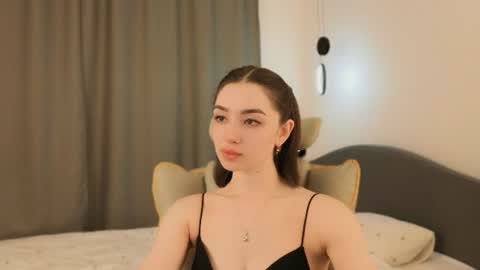 Kate3 online show from June 22, 2026, 7:22 pm