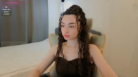 Kate3 online show from August 3, 2026, 7:06 pm