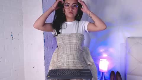 Snapshot of cherrylionn chatting on May 20, 2026, 4:18 am Cherry online show from May 20, 2026, 4:18 am