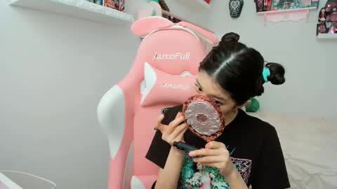 Snapshot of cherrymafer666 chatting on February 11, 2025, 7:48 pm cherrycute666 online show from February 11, 2025, 7:48 pm