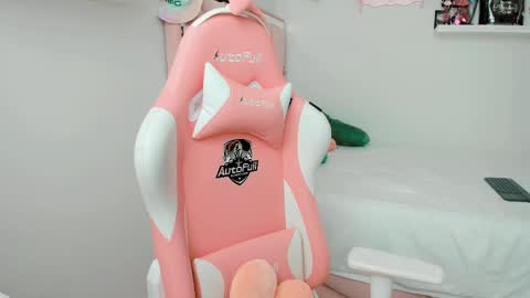 Snapshot of cherrymafer666 chatting on March 6, 2025, 7:32 pm cherrycute666 online show from March 6, 2025, 7:32 pm