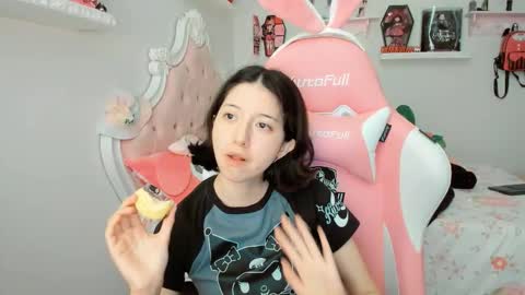 Snapshot of cherrymafer666 chatting on October 10, 2025, 9:14 pm cherrycute666 online show from October 10, 2025, 9:14 pm