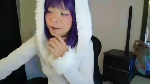 Cherry  online show from February 25, 2025, 3:09 am