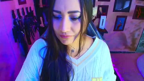 Snapshot of cherryy_bombshelll chatting on January 8, 2026, 5:04 pm cherry online show from January 8, 2026, 5:04 pm