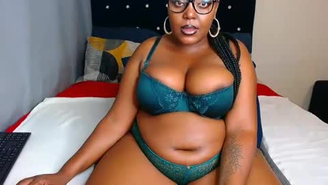 Snapshot of cherryyummy69 chatting on February 18, 2025, 10:16 am cherryyummy69 online show from February 18, 2025, 10:16 am