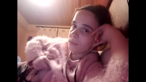 Snapshot of cherymoon89 chatting on February 18, 2025, 5:21 pm CherryMoon online show from February 18, 2025, 5:21 pm