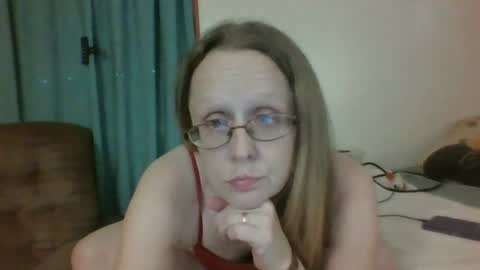 Snapshot of chevybear69 chatting on June 12, 2026, 12:20 am Jade and Thomas online show from June 12, 2026, 12:20 am
