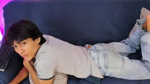 Cheys online show from March 18, 2026, 6:44 pm