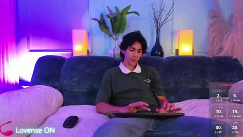 Snapshot of cheys_mast chatting on May 10, 2026, 6:46 pm Cheys online show from May 10, 2026, 6:46 pm