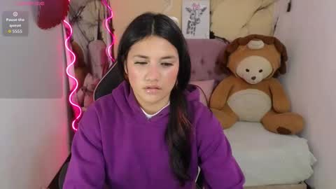 Chiara  online show from October 26, 2025, 3:01 am