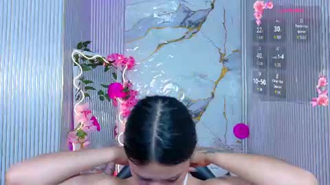 Snapshot of chiara_tay chatting on July 4, 2026, 7:09 pm Chiara online show from July 4, 2026, 7:09 pm