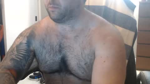 Chicagoguy86 aka Benny Cooper online show from July 8, 2026, 3:44 am