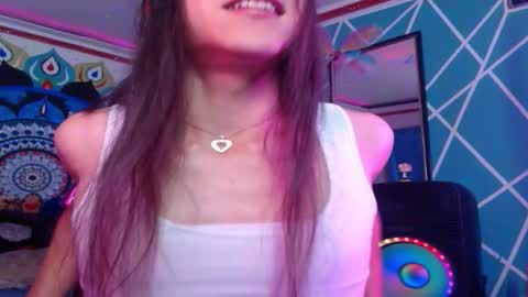 chico_explosivo online show from March 22, 2026, 2:26 am