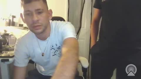 chicoxlatin online show from April 3, 2026, 1:47 am