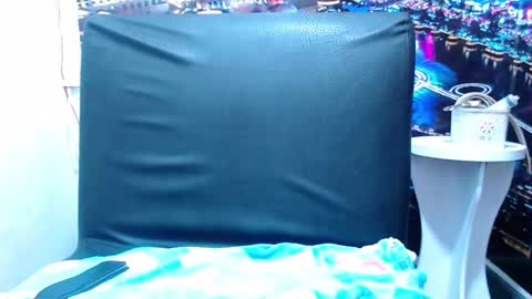 Chikys   online show from January 9, 2025, 6:15 pm