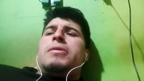 Snapshot of chilehot28 chatting on December 17, 2025, 12:27 am chilehot28 online show from December 17, 2025, 12:27 am