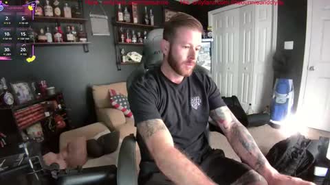 Chillinthemosttt online show from October 29, 2025, 2:41 pm