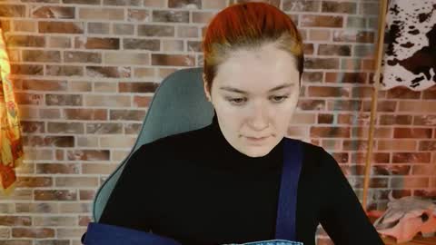 Bella online show from November 12, 2025, 9:10 am