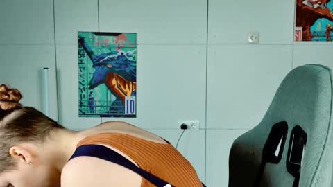 Bella online show from February 7, 2026, 9:13 am