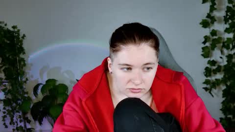 Snapshot of chillsnail_bro chatting on March 11, 2026, 9:26 am Bella online show from March 11, 2026, 9:26 am