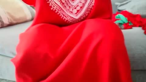 Snapshot of chillwithcamii chatting on July 5, 2026, 9:38 am yoursensualparadise online show from July 5, 2026, 9:38 am