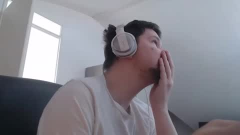 chillzonecam online show from September 13, 2025, 8:25 am