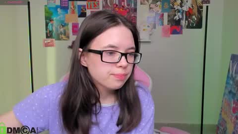 chio_mio online show from March 6, 2025, 4:28 pm