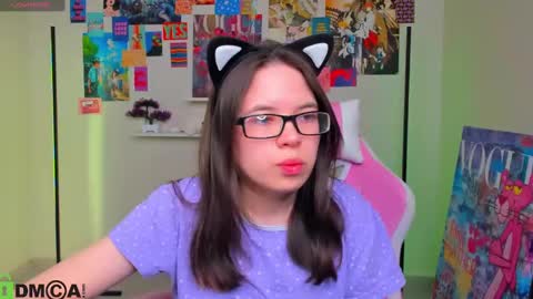 chio_mio online show from March 9, 2025, 1:04 pm
