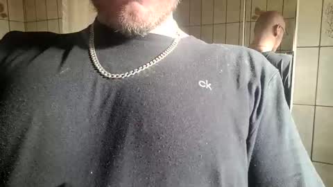 Snapshot of chipa69 chatting on November 5, 2025, 9:31 am chipa69 online show from November 5, 2025, 9:31 am