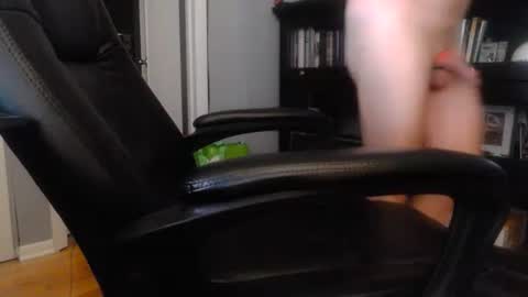 Snapshot of chiphoneman chatting on September 9, 2025, 5:40 am chiphoneman online show from September 9, 2025, 5:40 am