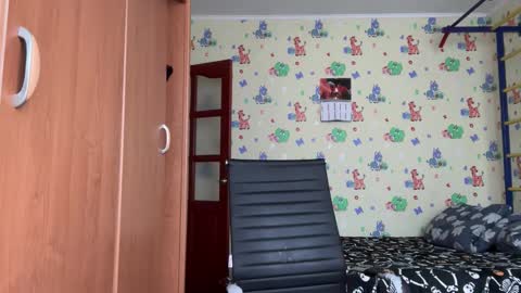 chiraq1945 online show from February 25, 2026, 8:24 am