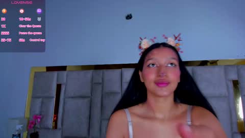 chloe_argelnt online show from October 21, 2025, 3:29 am