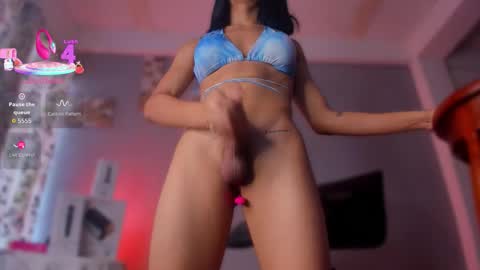 Snapshot of chloe_cooperr chatting on November 7, 2025, 7:47 pm chloe_cooperr online show from November 7, 2025, 7:47 pm