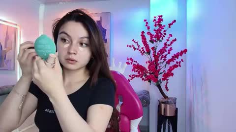 Chloe online show from March 7, 2026, 11:07 am