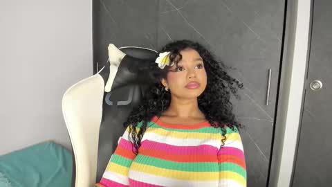 Snapshot of chloe_evans21 chatting on January 12, 2026, 11:43 pm chloe online show from January 12, 2026, 11:43 pm