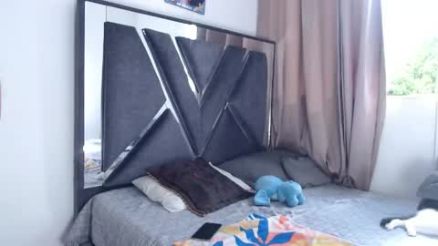 Snapshot of chloe_hotx chatting on April 24, 2026, 8:55 pm Chloe and Danna online show from April 24, 2026, 8:55 pm
