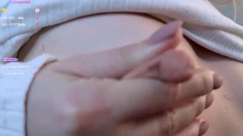 Snapshot of chloe_jeense chatting on March 10, 2026, 1:16 pm Chloe online show from March 10, 2026, 1:16 pm