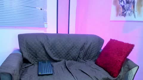 chloe online show from January 18, 2025, 5:15 pm