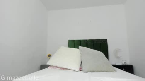 Snapshot of chloe_mazee chatting on October 29, 2025, 3:25 pm Chloe Maze online show from October 29, 2025, 3:25 pm