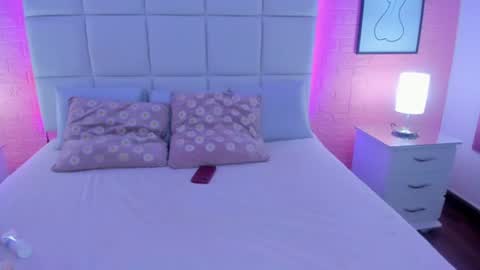 cloe online show from June 27, 2026, 4:28 am