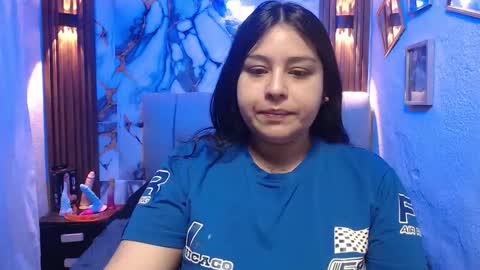 chloe_smith5 online show from February 10, 2026, 1:15 pm