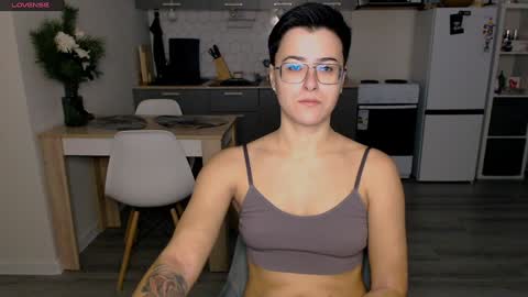 Eva and Sandra online show from December 19, 2024, 11:07 am