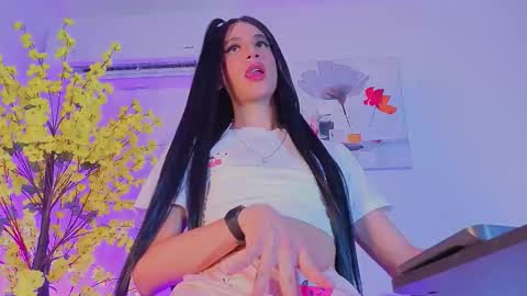 Snapshot of chloebigcockxx chatting on October 27, 2025, 11:52 pm Im Chloe independent account online show from October 27, 2025, 11:52 pm