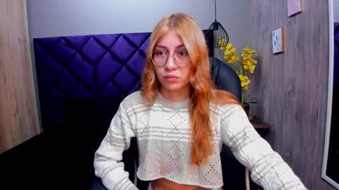 chloecampbell03 online show from October 21, 2025, 12:50 pm
